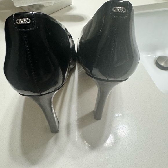 Michael Kors Glossy Black Heels - Picture 3 of 4